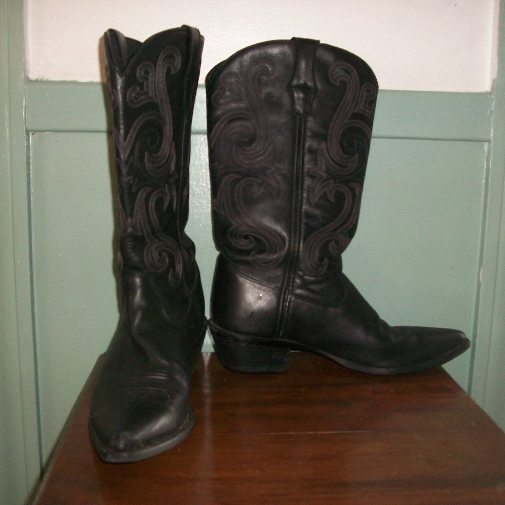 Black cow girl boots Durango "Crush" size 9.5M USA